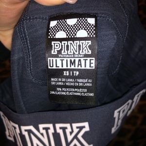 ⭐️ SOLD ⭐️ Victoria Secret(Pink)- workout leggings!